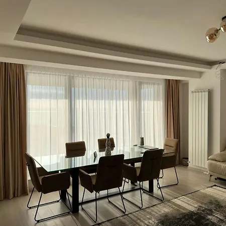 View Penthouse * Mamaia